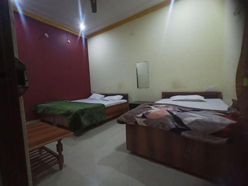 Gajanan Guest House