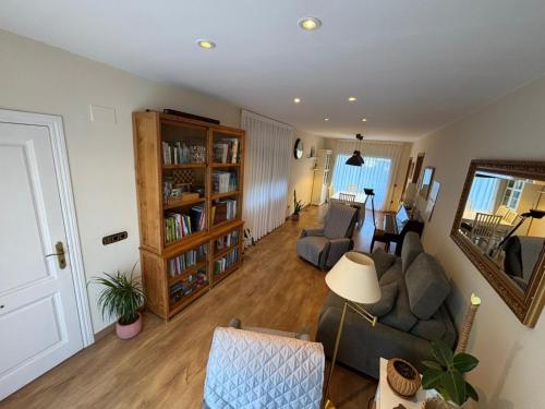 Cozy House with Big Garden & Pool in Borrassa