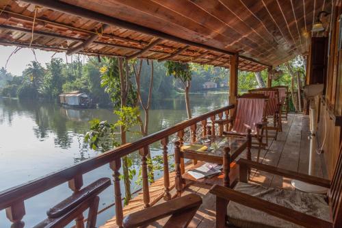 Malayalam Lake Resort