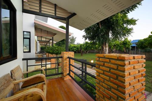 Chiang Mai Garden Bungalows in Saraphi
