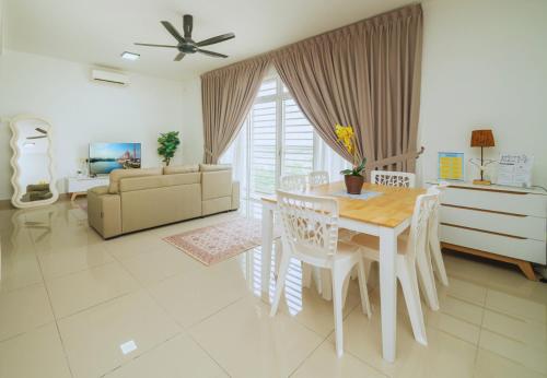 The Two by Nakza Stays Tranquil Suites Putrajaya 