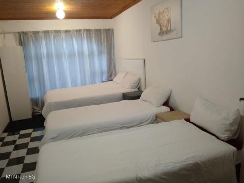 Quigney House on 66 Rhodes in Arcadia