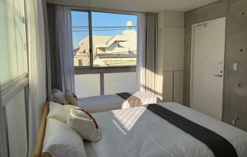 401Room,7-minute walk from Uguisudani Station located on the 4nd floor of an apartment-style building Twin room No elevator
