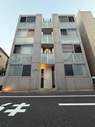 401Room,7-minute walk from Uguisudani Station located on the 4nd floor of an apartment-style building Twin room No elevator