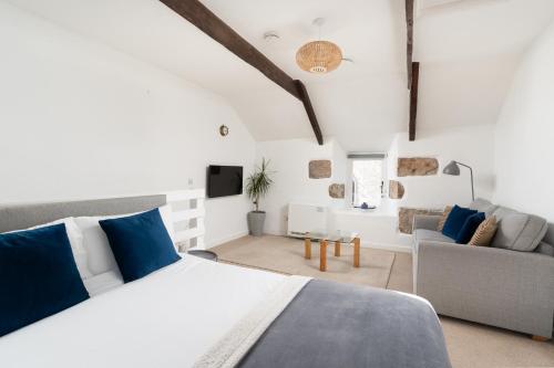 Cosy 1 bedroom Cottage - Great location & Parking in 斯奎德