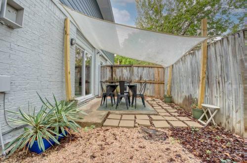 Charming South Lamar Hideaway - Near Zilker & SoCo in Austin, USA