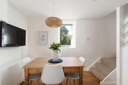 設施, Cosy 1 bedroom Cottage - Great location & Parking in 斯奎德