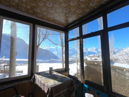 Old Likir Traditional Farm Stay in Uleytokpo