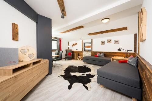 Family Room with Mountain View