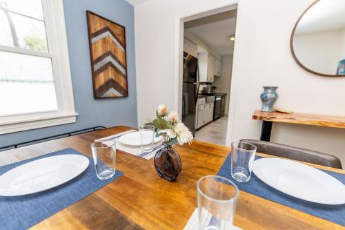 Tranquil 2BR Retreat Near Downtown Annapolis in 安納波利斯