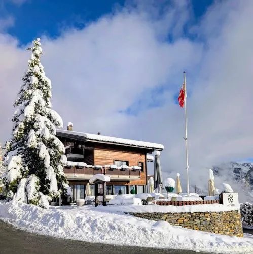 Guesthouse Hotel Between in Chamoson, Schweiz