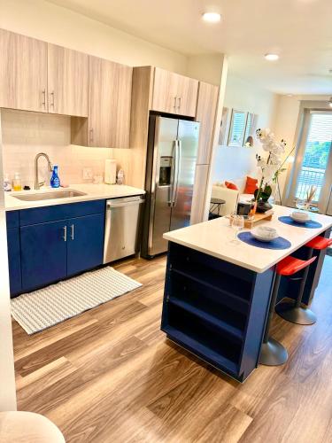 Luxury Appartement with Everything in Addison, USA