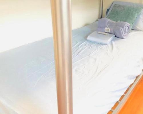 Men Only Hostel Fort Lauderdale Airport Long Term OK in Fort Lauderdale (FL)