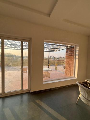 2 BHK Farmhouse Near Chandigarh & Mohali in Janetpur