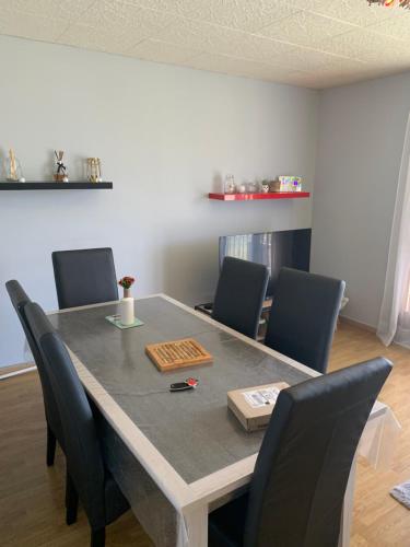 L appart in 茹埃萊圖爾