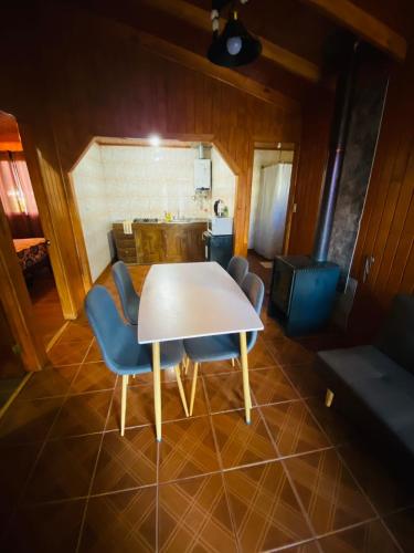Iekārtas, La casita de Ema in Chile Chico