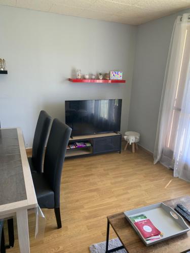 L appart in 茹埃萊圖爾