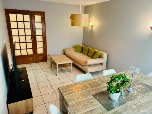 Appartement 4-6 pers - Parking - Fibre - Idéal équipes chantier