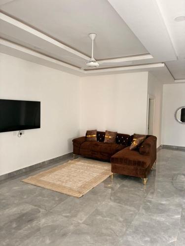 Chippo and Mams Apartments in Tanji