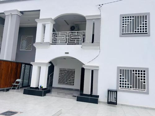Chippo and Mams Apartments in Tanji