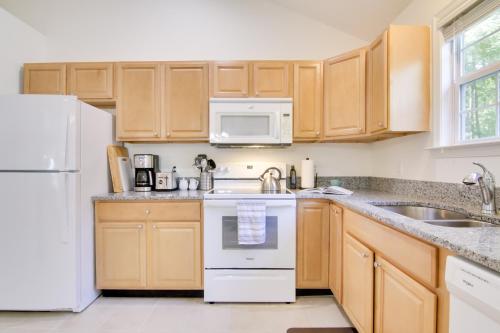 Pool, Trail Access! Dog-Friendly Ocean Pines Haven in Ocean Pines (MD)