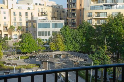 ทัศนียภาพ, มาร์โค โปโล ปาร์ตี้ โฮสเทล (Marco Polo Party Hostel) in เซนต์จูเลี่ยนส์