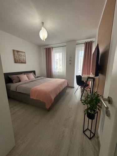 FLH - Olive Apartment – khách sạn tại Turnisor