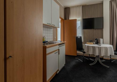 Cocina, Pension Bärbel Neelen (Pension Barbel Neelen) in Hameln City Center