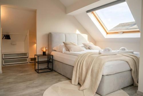 MILPAU Bottrop1 - Zentrales, modernes Design-Apartment - Smart TV, Nespresso, für 4 Personen - Bottrop