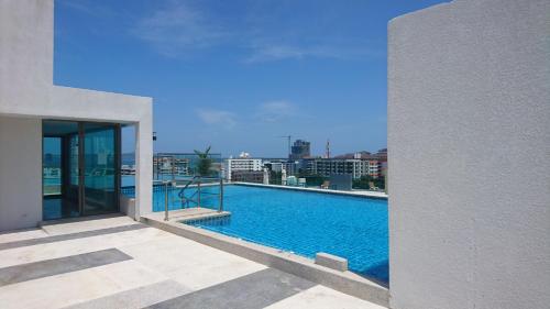 Water Park Condominium by Monica – Pattaya, DC