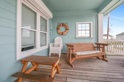 Out Of The Blue Home in Portbolivara (TX)