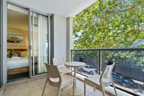 Nesuto Chippendale in Central