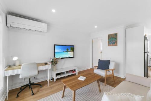 The Pearl by Book Jervis Bay A Fresh, Modern Family Retreat in Old Erowal Bay in โอลด์เอโรวัลเบย์