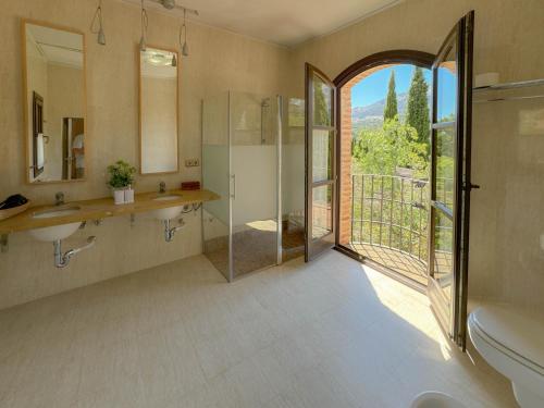 Villa Rural La Torre by Hacienda Alfacara - image 4