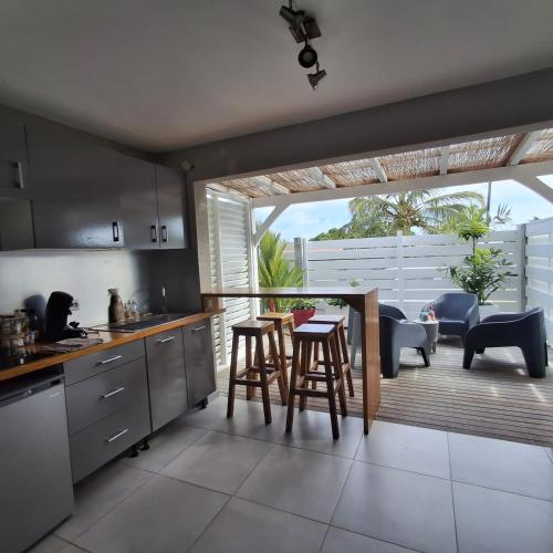 บริการและสิ่งอำนวยความสะดวก, Appartement neuf a 150 metres de la mer wifi in เลอ ยามัน