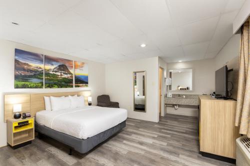 Days Inn by Wyndham Wheatland - image 13