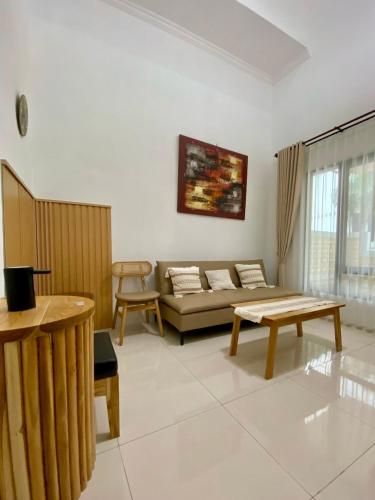 ABK Homestay in Purworejo