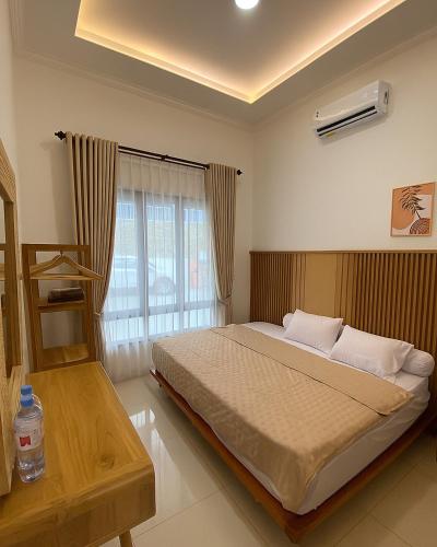 Bed, ABK Homestay in Purworejo
