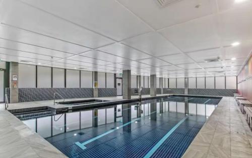 Airy Waterloo Apartment with Pool & Gym Access in Waterloo