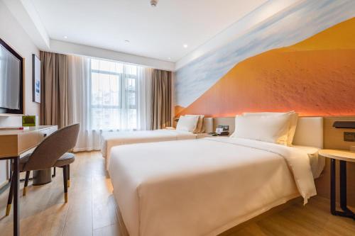 room detail thumbnail 1