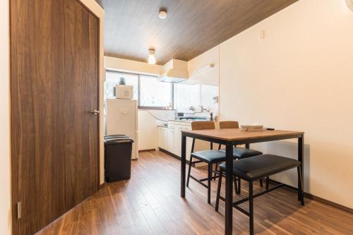 1 min to JR Teradacho Up to 6 Cozy Entire House