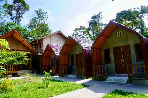 Exterior view, Ecotourism Bukit Lawang Bungalow in Bukit Lawang