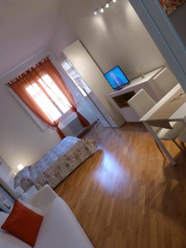 Deluxe Apartment image 6