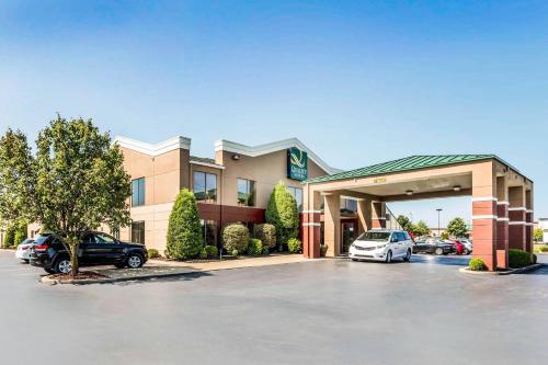 Quality Suites Paducah I-24 in Paducah, USA
