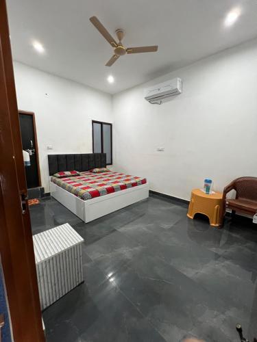 Kamal Kishori Dham