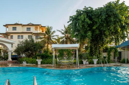 Cosy 1 BR with Swimming Pool & Garden & 25 Mins to Airport - C04 – khách sạn tại Kongowea