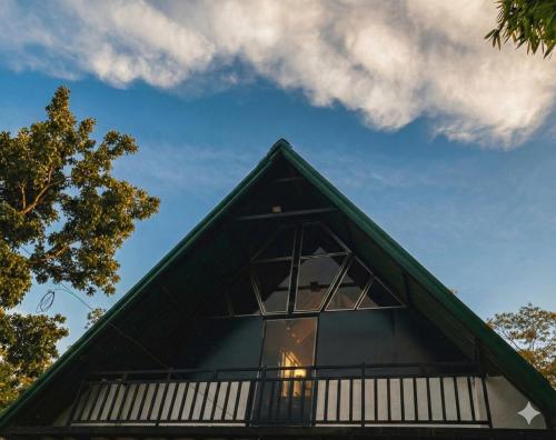 The black hut villa – khách sạn tại Paraduwa North