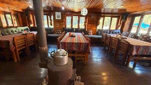 ห้องอาหาร, Phakding Camp One Lodge in เอเวอรเรสต์ รีเจียน (เนปาล)