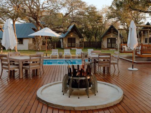 Leopard's Bend Bush Lodge - Hoedspruit Leopard's Bend Bush Lodge - Hoedspruit