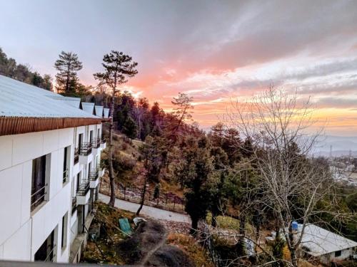 Mount heaven Hotel - image 8